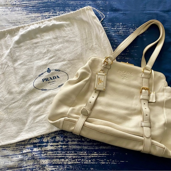 Large deerskin leather authentic Prada bag - Picture 3 of 11